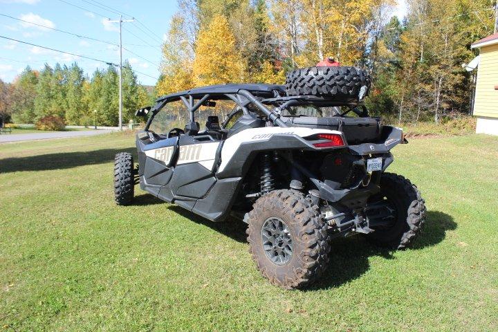 CAN-AM Maverick Max 1000 X3 DS Turbo DPS Gray 2023 - Image 6