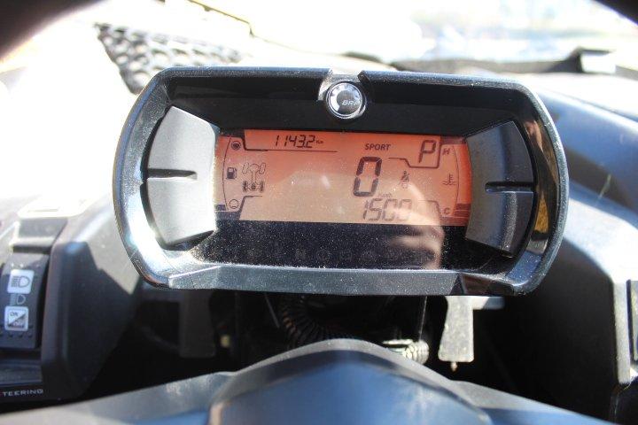 CAN-AM Maverick Max 1000 X3 DS Turbo DPS Gray 2023 - Image 9