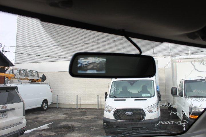 GMC Savana Cargo 2025 - Image 10