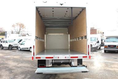 GMC Savana Cargo 2025 - Thumbnail 16