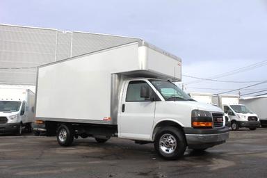 GMC Savana Cargo 2025 - Thumbnail 23