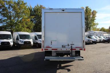 Gmc Savana Cargo 2025 - Thumbnail 5