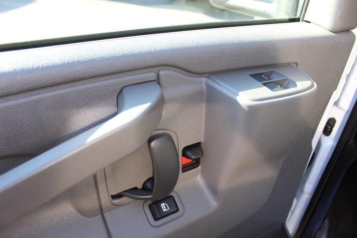Gmc Savana Cargo 2025 - Image 16