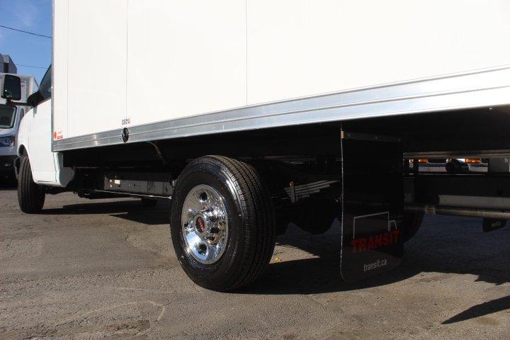 Gmc Savana Cargo 2025 - Image 19