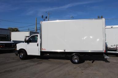 Gmc Savana Cargo 2025 - Thumbnail 20