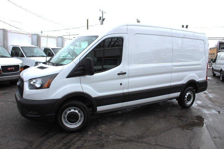 Ford Transit Cargo Van 2022 - Image 3