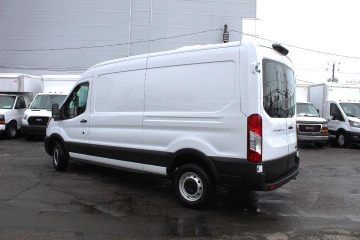 Ford Transit Cargo Van 2022 - Image 5