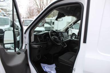 Ford Transit Cargo Van 2022 - Thumbnail 9