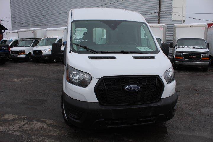 Ford Transit Cargo Van 2022 - Image 16