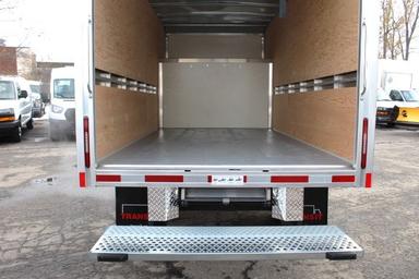 Gmc Savana Cargo 2025 - Thumbnail 3