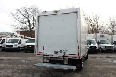 Gmc Savana Cargo 2025 - Thumbnail 7