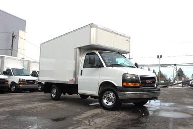 Gmc Savana Cargo 2025 - Thumbnail 10