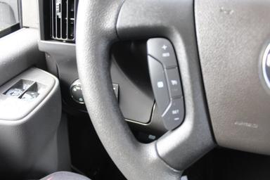 Gmc Savana Cargo 2025 - Thumbnail 13