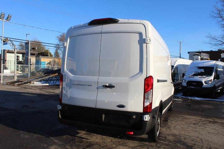 Ford Transit Cargo Van 2024 - Image 13