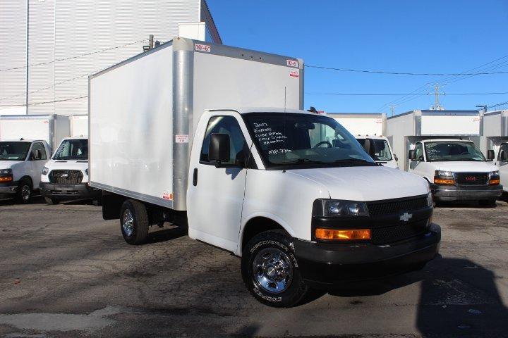 Chevrolet Express Cutaway 2022 - Image 6