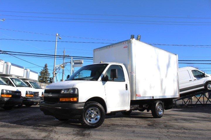 Chevrolet Express Cutaway 2022 - Image 23