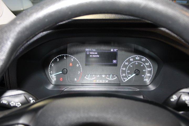 Ford Transit Cargo Van 2023 - Image 15