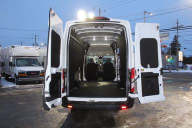 Ford Transit Cargo Van 2023 - Thumbnail 14