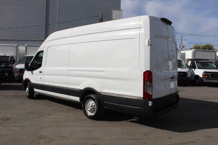 Ford Transit Cargo Van 2023 - Image 2