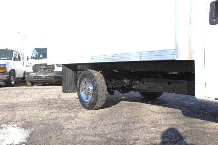 Gmc Savana Cargo 2020 - Image 12