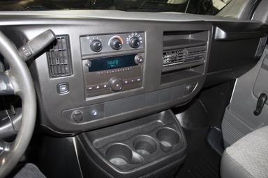 Gmc Savana Cargo 2013 - Thumbnail 8