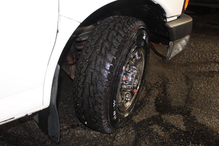 Gmc Savana Cargo 2013 - Image 11