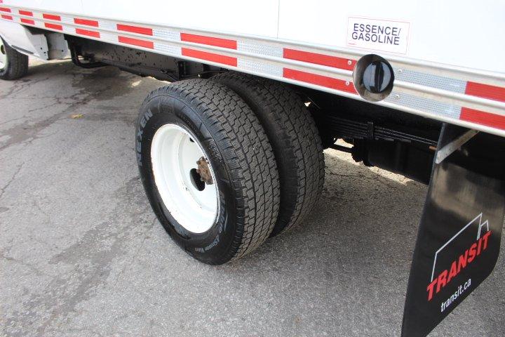 Ford Econoline 2022 - Image 6