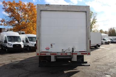 Ford Econoline 2022 - Thumbnail 7