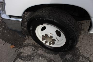 Ford Econoline 2022 - Thumbnail 18