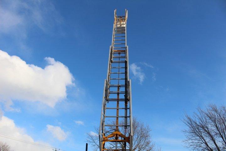 Ford Transit Cargo Van 2018 - Image 2