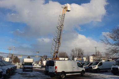 Ford Transit Cargo Van 2018 - Thumbnail 3