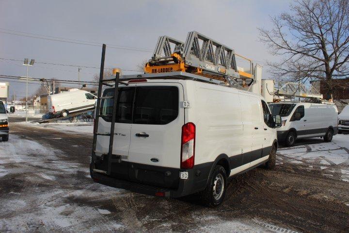 Ford Transit Cargo Van 2018 - Image 12