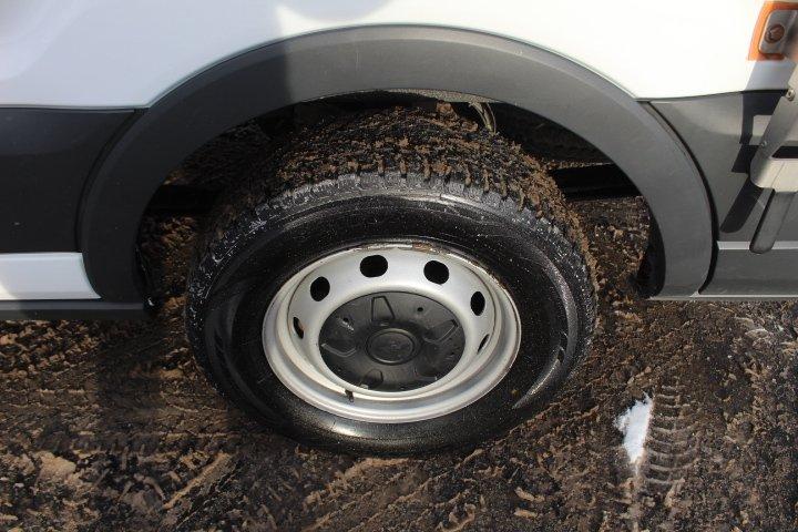 Ford Transit Cargo Van 2018 - Image 19