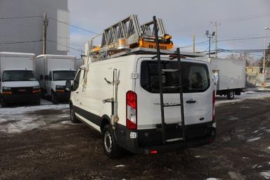 Ford Transit Cargo Van 2018 - Thumbnail 20