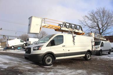 Ford Transit Cargo Van 2018 - Thumbnail 23