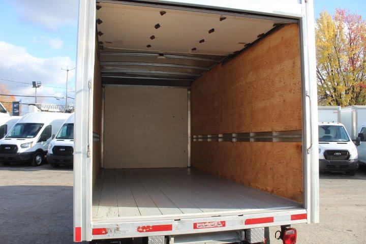 Ford Transit Cargo Van 2021 - Image 15