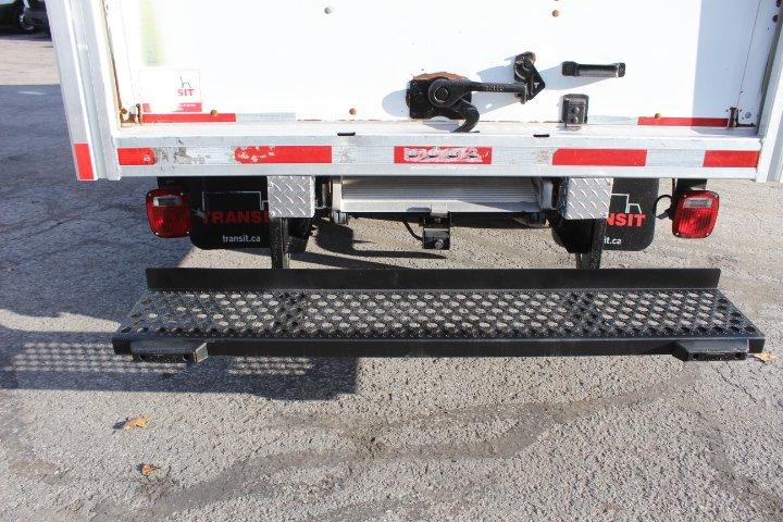 Ford Transit Cargo Van 2021 - Image 17