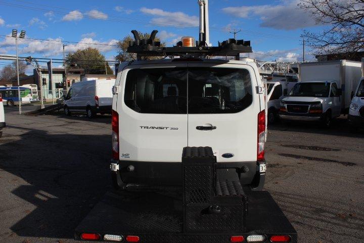 Ford Transit Cargo Van 2018 - Image 16