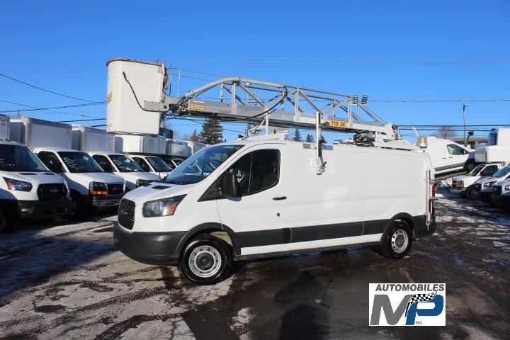 Ford Transit Cargo Van 2017 - Image 4