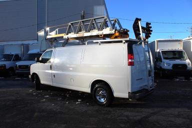 Gmc Savana 2019 - Thumbnail 15