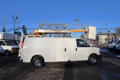 Gmc Savana 2019 - Thumbnail 28