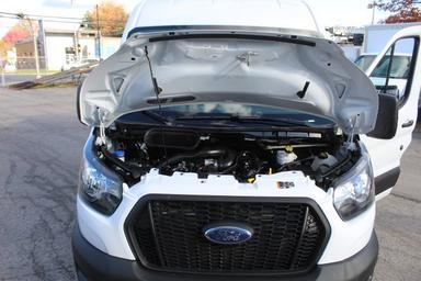 Ford Transit Cargo Van 2024 - Thumbnail 2