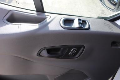 Ford Transit Cargo Van 2024 - Thumbnail 12