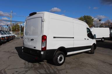 Ford Transit Cargo Van 2024 - Thumbnail 20