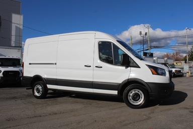 Ford Transit Cargo Van 2024 - Thumbnail 23
