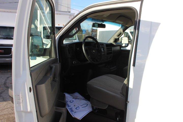 Chevrolet Express Cargo 2019 - Image 7