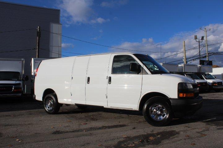 Chevrolet Express Cargo 2019 - Image 19