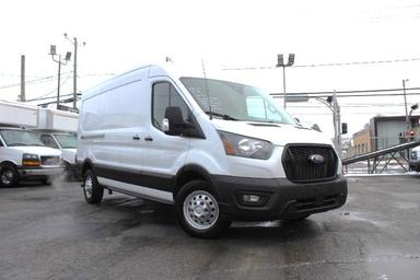 Ford Transit Cargo Van 2022 - Thumbnail 4