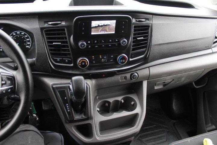 Ford Transit Cargo Van 2022 - Image 8