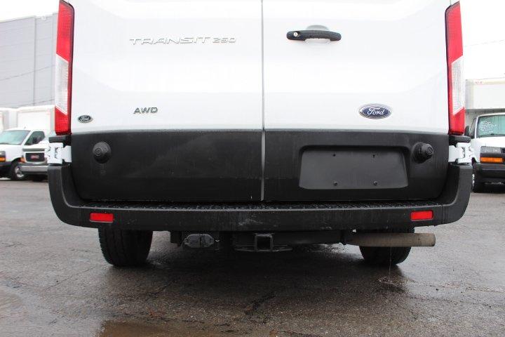 Ford Transit Cargo Van 2022 - Image 14